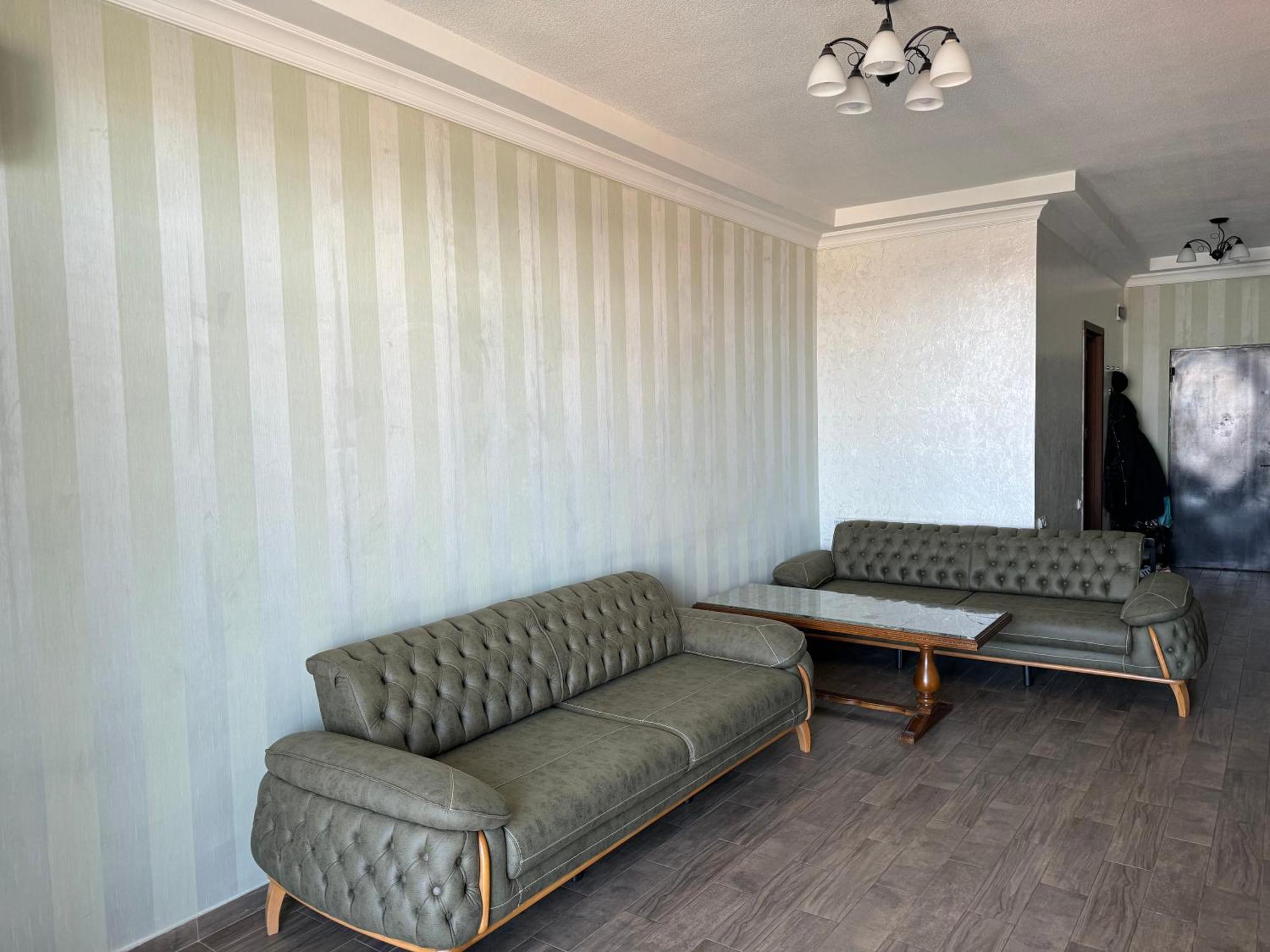 David Apt 1A Batumi Luaran gambar